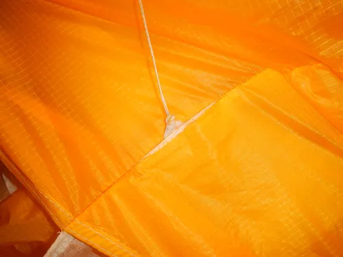 Exemple de point d'attache d'une voile